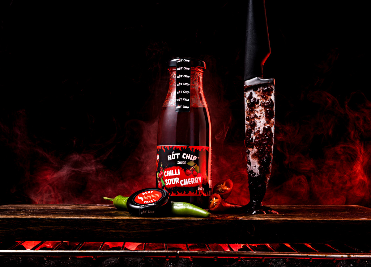 produktová fotografie pálivé chilli omáčky